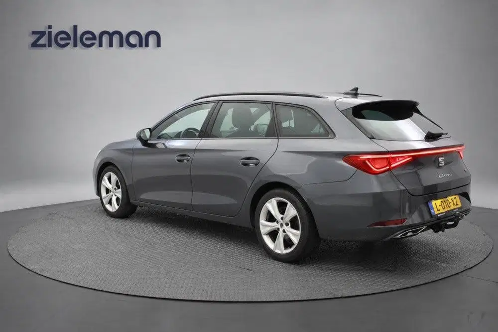 SEAT Leon Sportstourer 1.5 TSI FR Business Intense uit 2021, foto 3