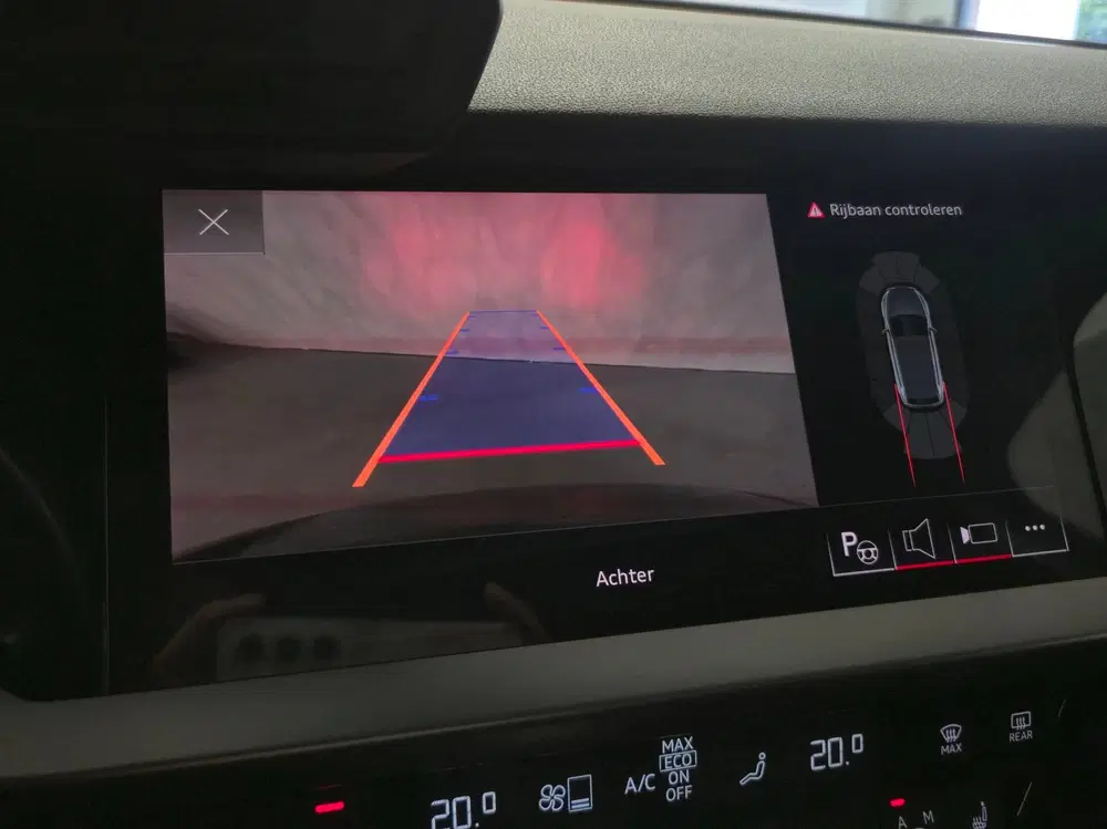 Audi A3 40 TFSI e S-Line uit 2022, foto 12