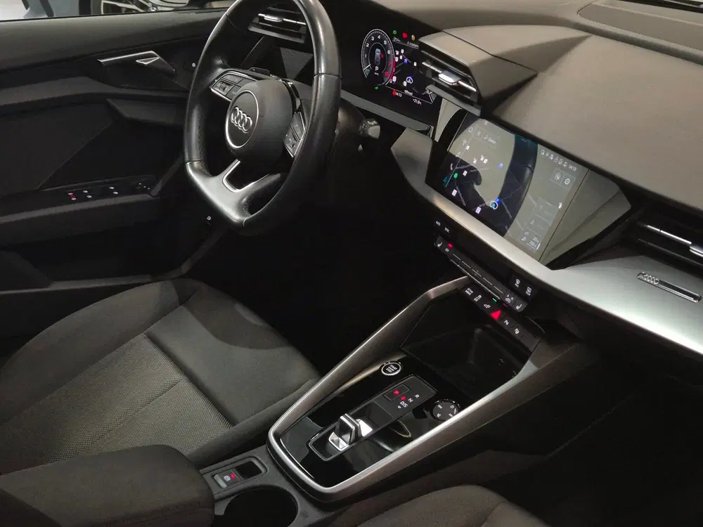 Audi A3 40 TFSI e S-Line uit 2022, foto 9