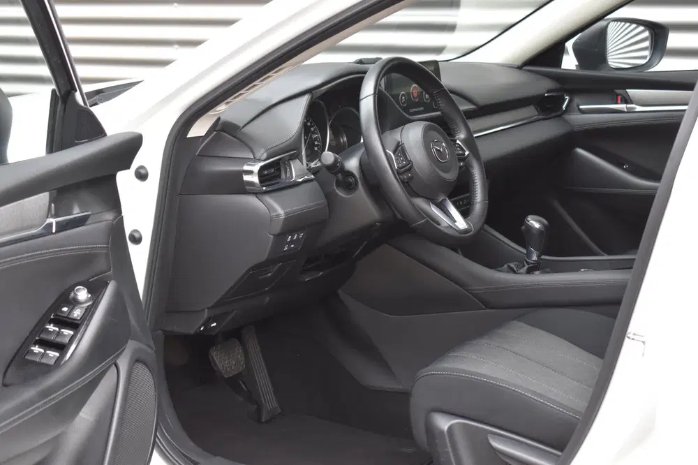 Mazda 6 2.0 SkyActiv-G 165-PK uit 2020, foto 9