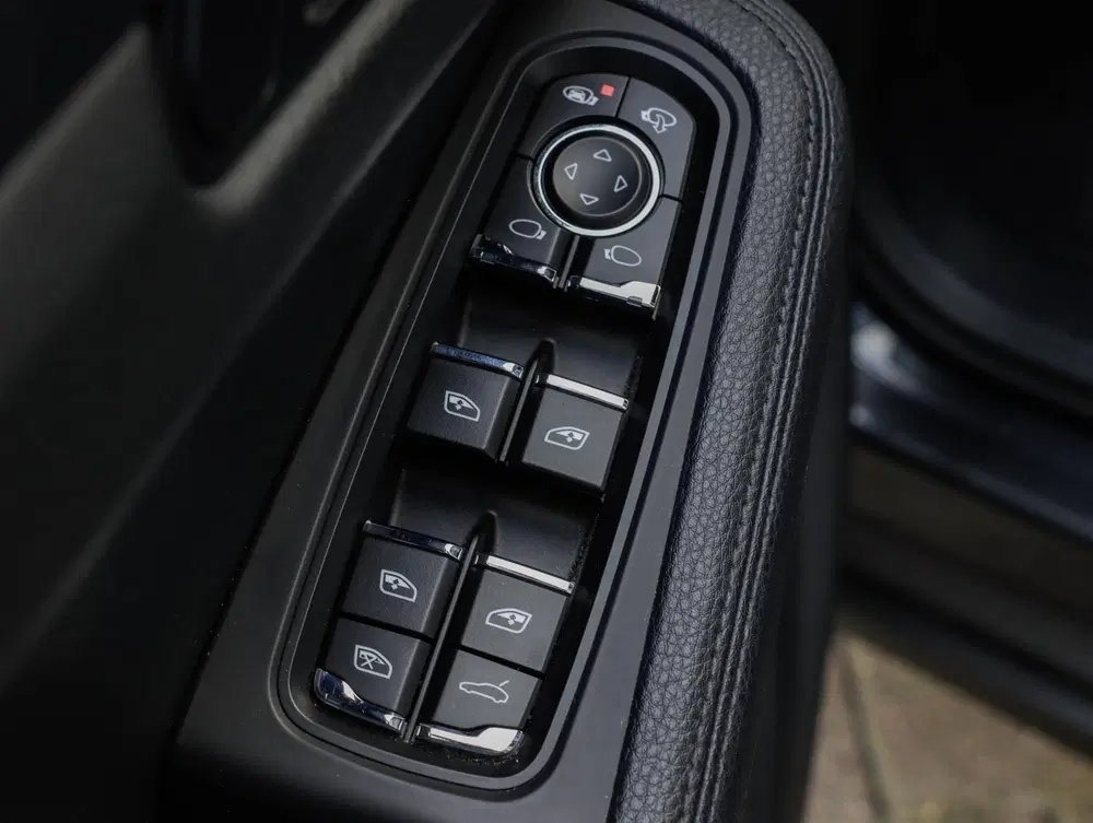 Porsche Macan 2.0 Panodak uit 2019, foto 11