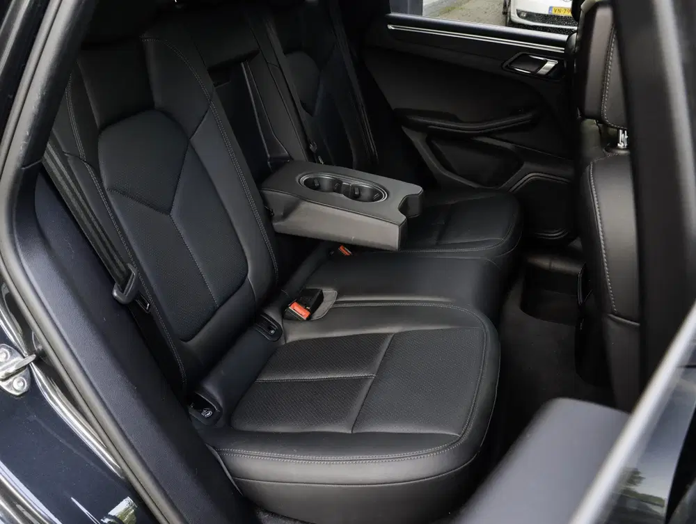 Porsche Macan 2.0 Panodak uit 2019, foto 15