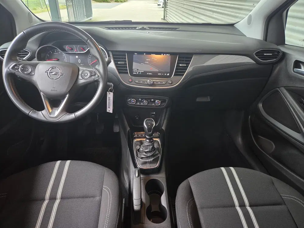 Opel Crossland 1.2 Turbo Elegance uit 2024, foto 2