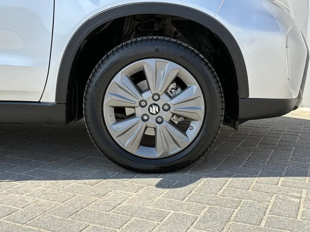 Suzuki Vitara 1.4 Boosterjet Smart Hybrid Select uit 2025, foto 13