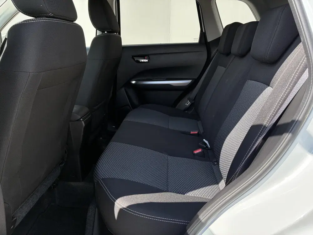 Suzuki Vitara 1.4 Boosterjet Smart Hybrid Select uit 2025, foto 6