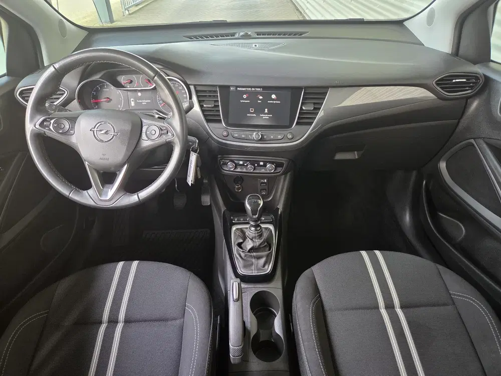 Opel Crossland 1.2 Turbo Elegance uit 2024, foto 4
