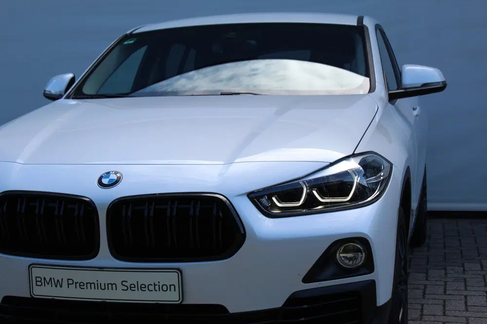 BMW X2 sDrive18i Executive uit 2020, foto 10