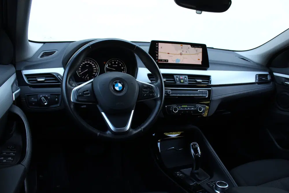 BMW X2 sDrive18i Executive uit 2020, foto 12