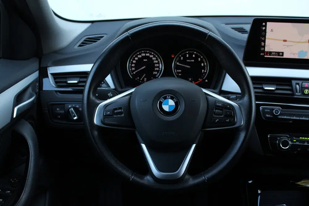 BMW X2 sDrive18i Executive uit 2020, foto 4