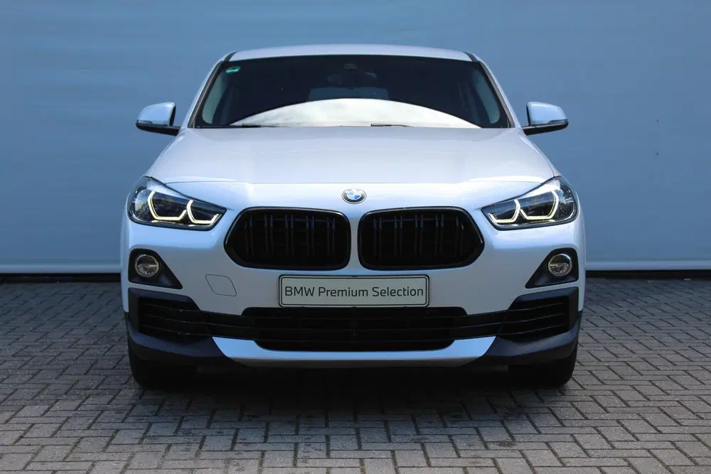 BMW X2 sDrive18i Executive uit 2020, foto 5