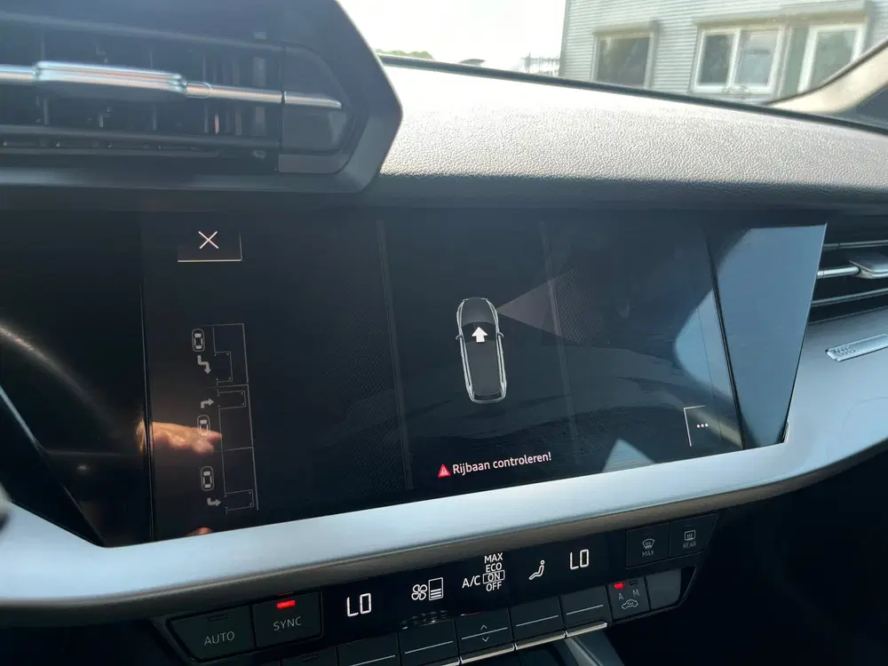 Audi A3 30 TFSI Pro Line uit 2023, foto 12