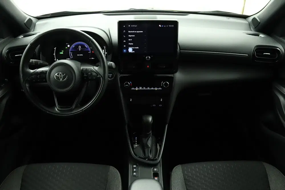 Toyota Yaris Cross 1.5 Hybrid 115 Dynamic uit 2025, foto 4
