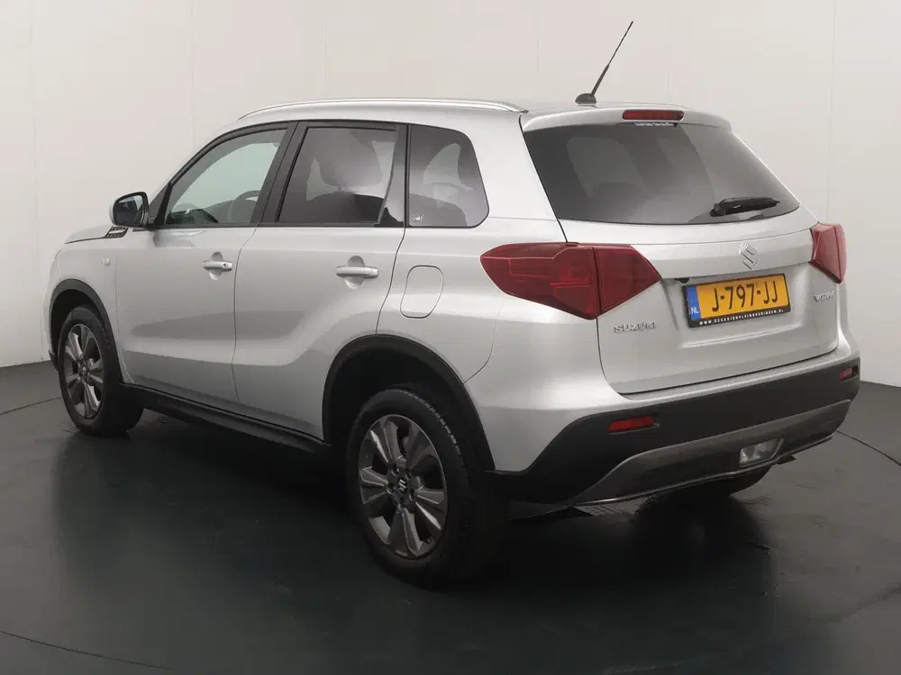 Suzuki Vitara 1.0 Boosterjet Select Automaat uit 2020, foto 3