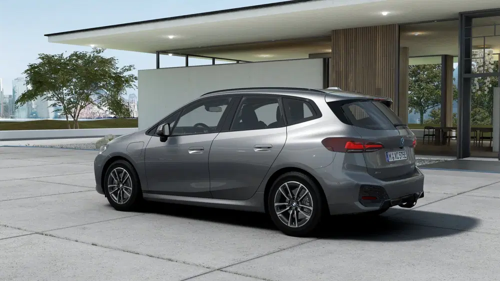BMW 2-serie Active Tourer 225e xDrive M Sport Automaat uit 2026, foto 2
