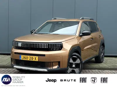 Fiat Grande Panda 1.2 Hybrid La Prima uit 2025
