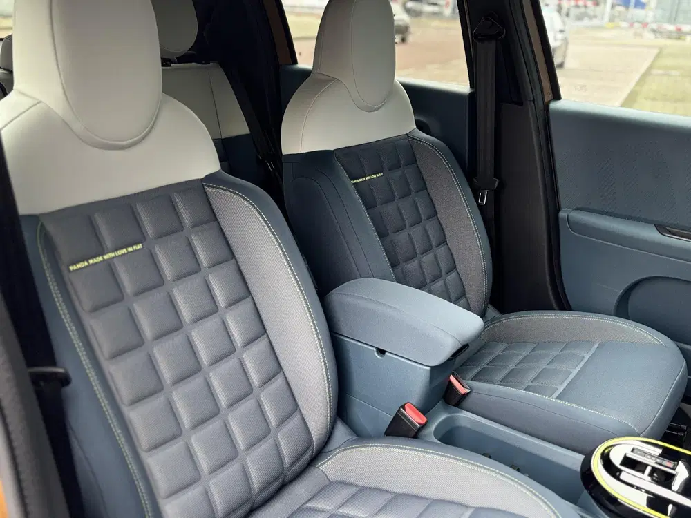Fiat Grande Panda 1.2 Hybrid La Prima uit 2025, foto 7