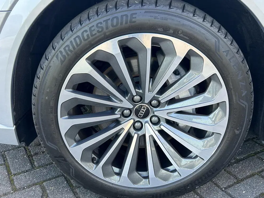 Audi e-tron Quattro S-Line 55 quattro S Edit uit 2024, foto 7