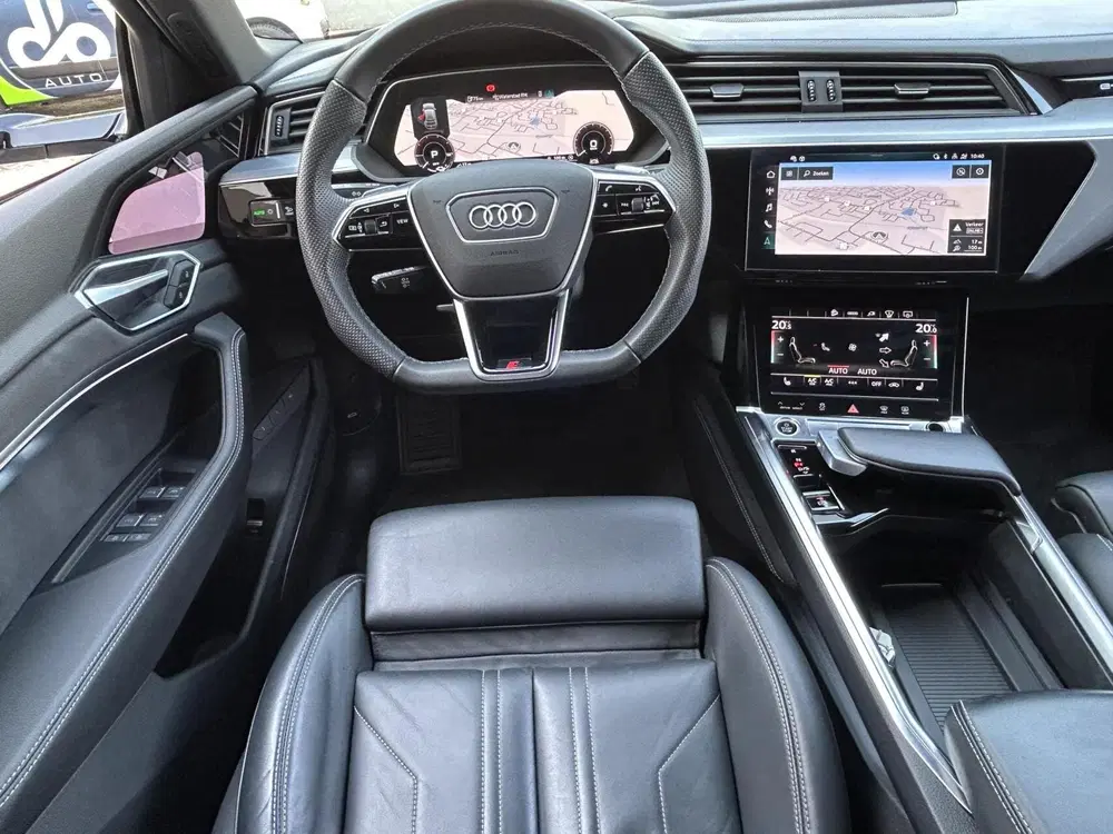 Audi e-tron Quattro S-Line 55 quattro S Edit uit 2024, foto 9