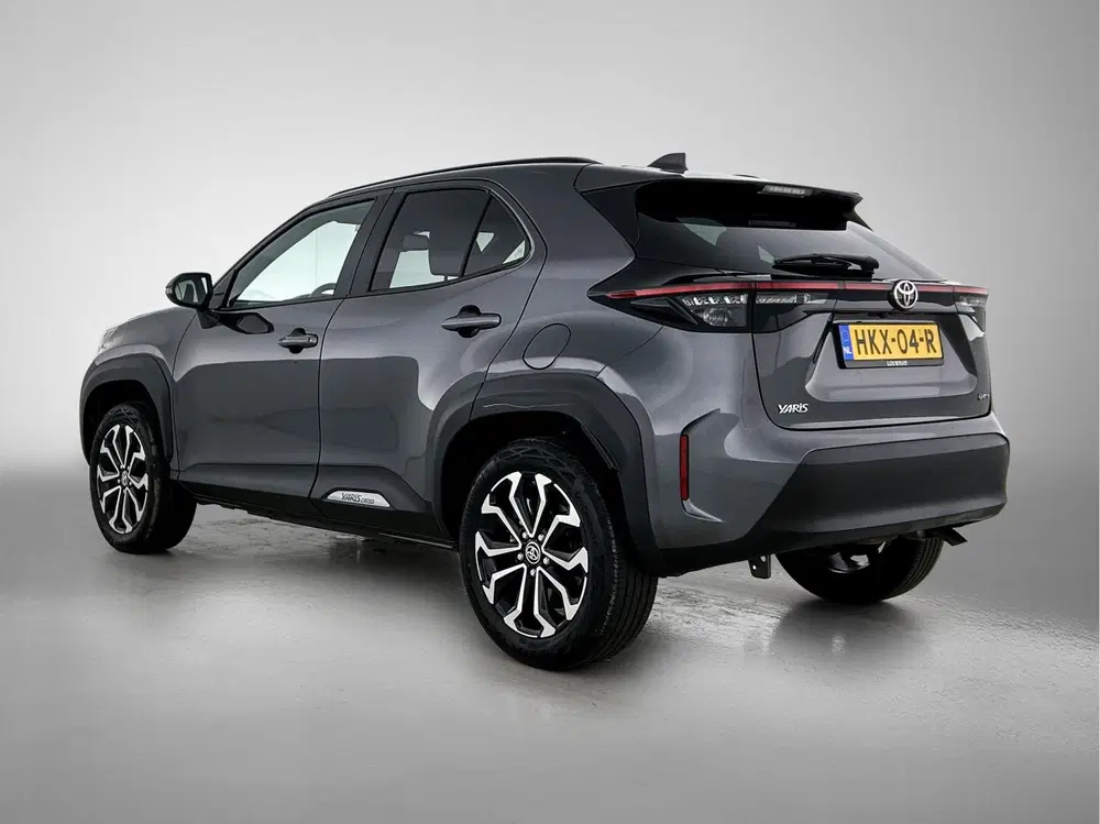 Toyota Yaris Cross 1.5 Hybrid 115 First Edition uit 2025, foto 15