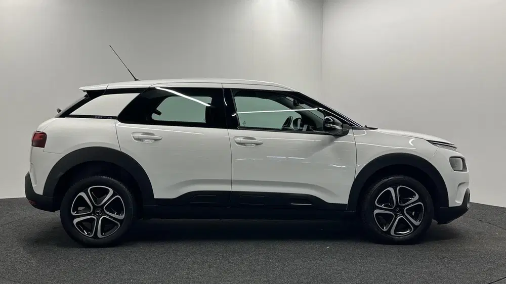 Citroën C4 Cactus Citroen C4 Cactus 1.2 PureTech Feel CARPLA uit 2020, foto 11