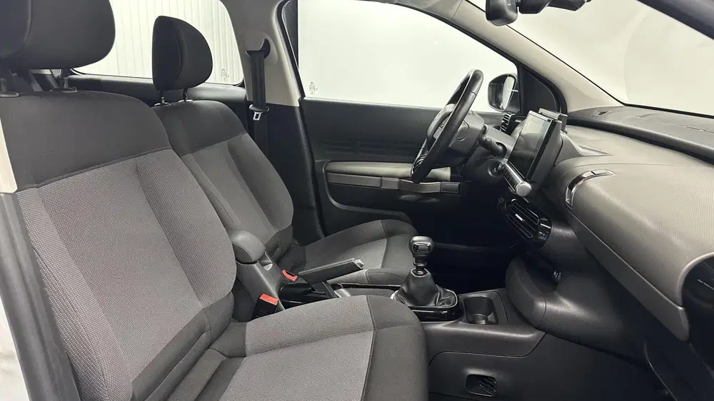 Citroën C4 Cactus Citroen C4 Cactus 1.2 PureTech Feel CARPLA uit 2020, foto 4