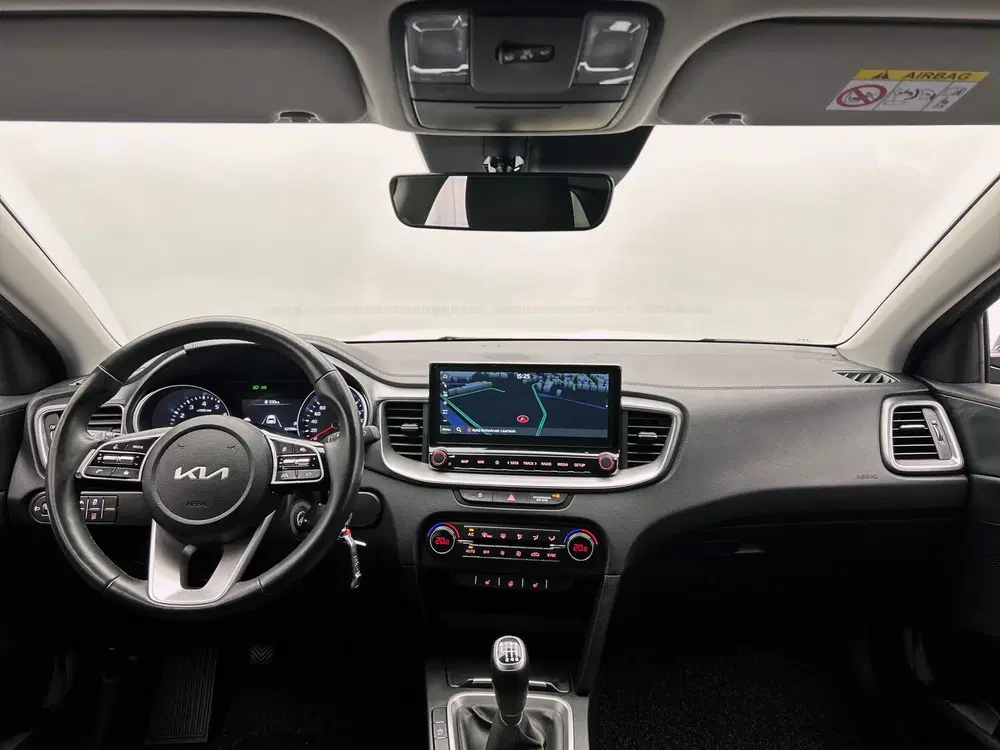 Kia Ceed 1.0 T-GDi DynamicLine uit 2024, foto 2