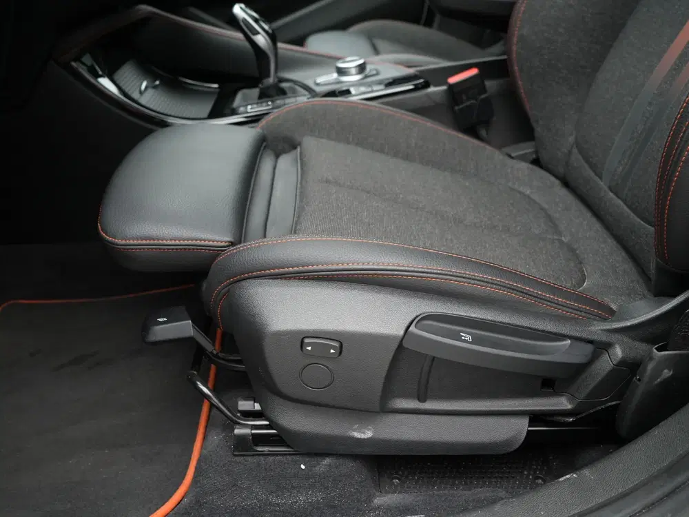 BMW X1 sDrive18i Business Edition (bj 2022 uit 2022, foto 15