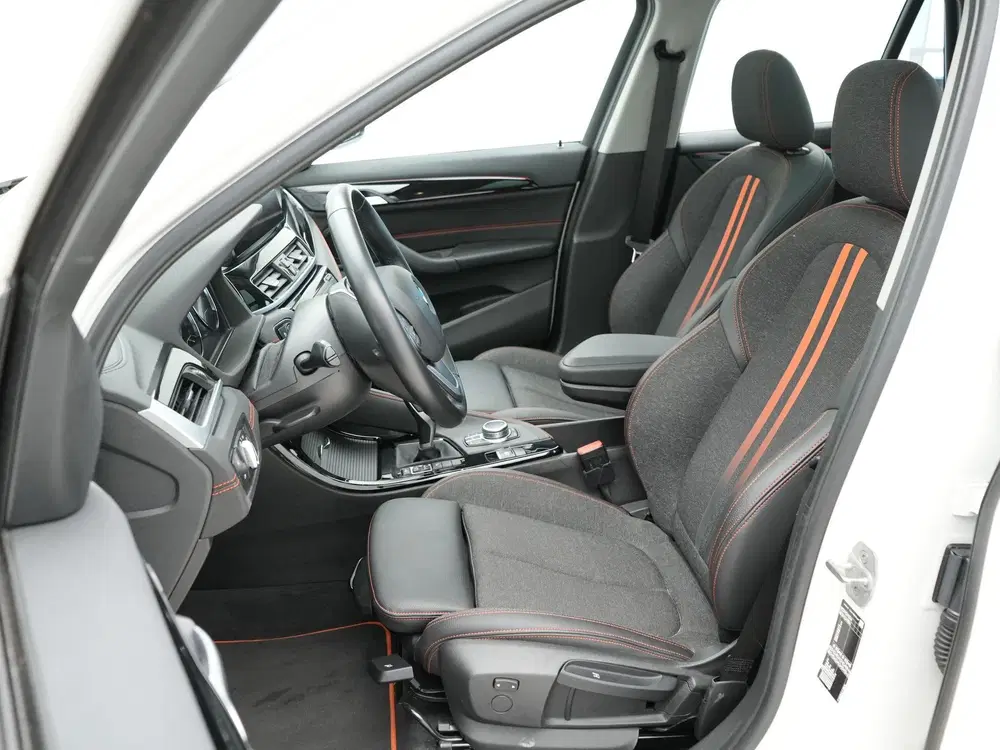 BMW X1 sDrive18i Business Edition (bj 2022 uit 2022, foto 4