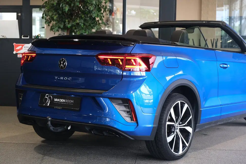 Volkswagen T-Roc 1.5 TSI DSG 2x R-Line Navi Camera Le uit 2022, foto 15