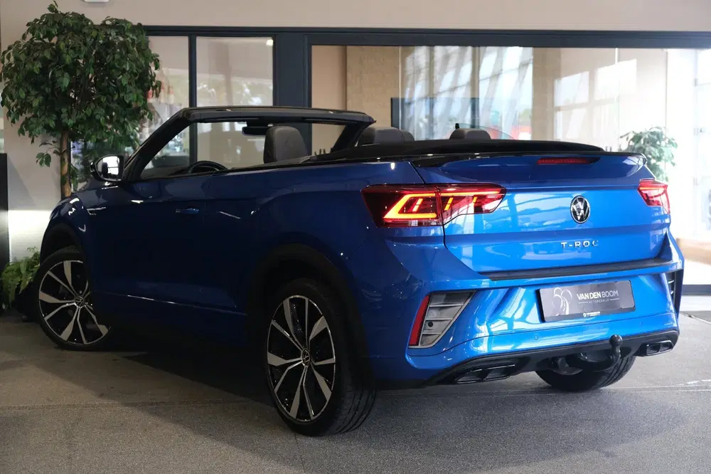 Volkswagen T-Roc 1.5 TSI DSG 2x R-Line Navi Camera Le uit 2022, foto 9
