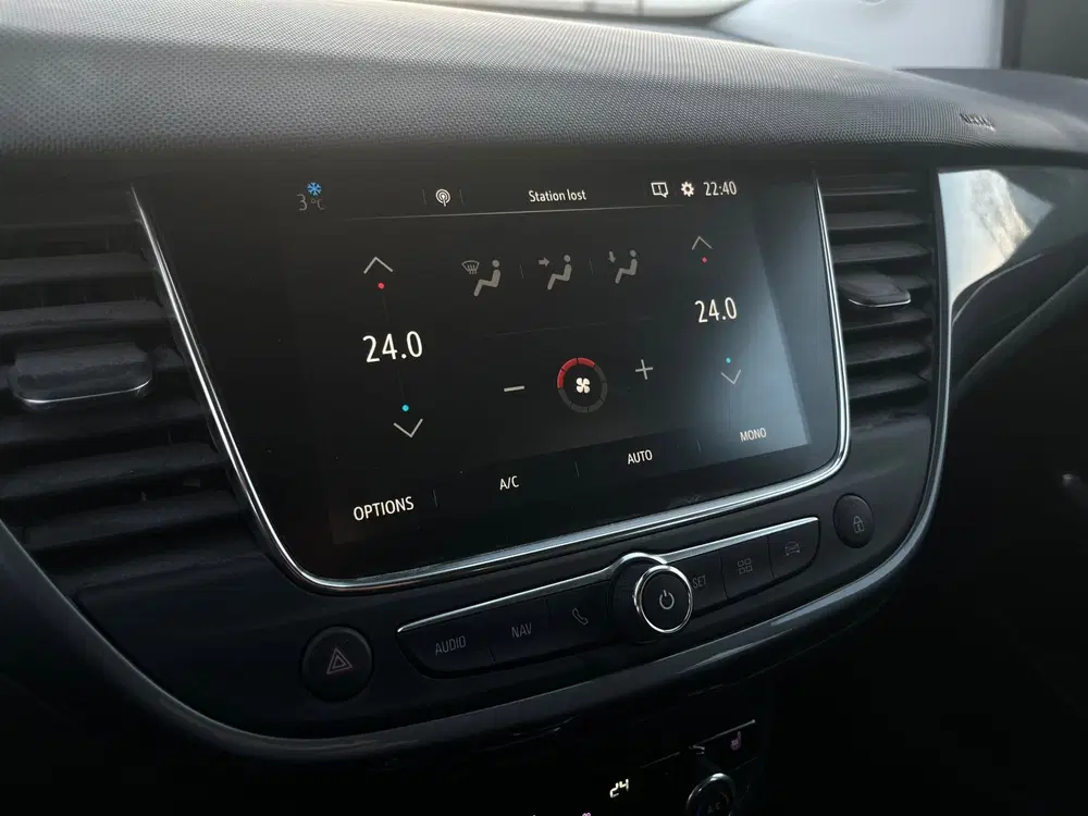 Opel Crossland 1.2 Turbo Stoelverwarming & Leder uit 2020, foto 10