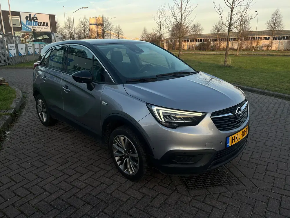 Opel Crossland 1.2 Turbo Stoelverwarming & Leder uit 2020, foto 2
