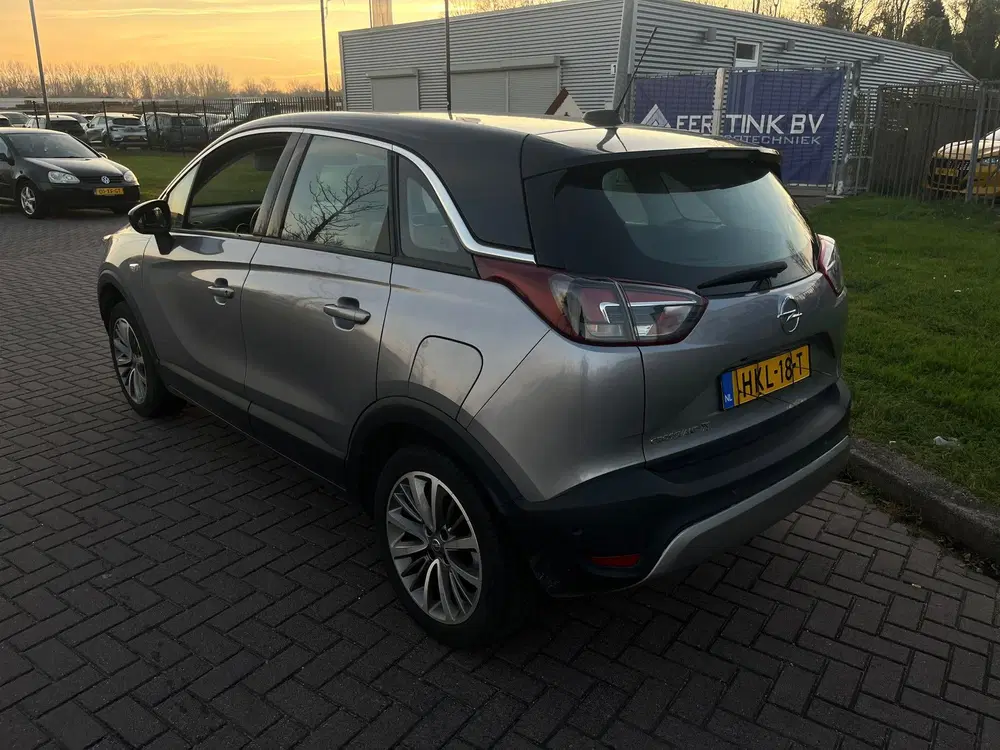 Opel Crossland 1.2 Turbo Stoelverwarming & Leder uit 2020, foto 4