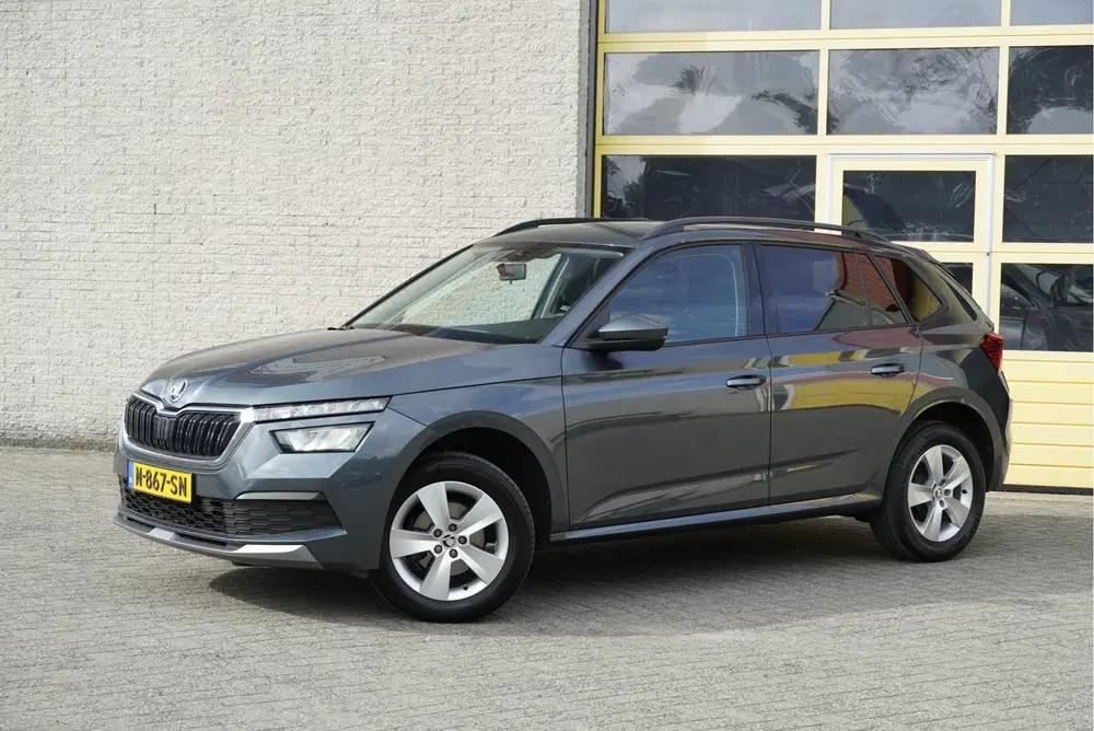 Skoda Kamiq 1.0 TSI Ambition BJ2022 Lmv 16" uit 2022, foto 2