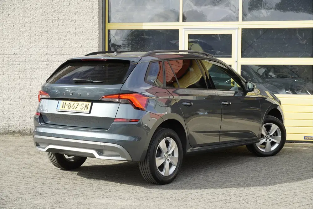 Skoda Kamiq 1.0 TSI Ambition BJ2022 Lmv 16" uit 2022, foto 6