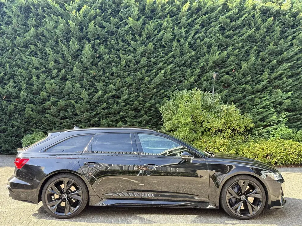Audi A6 RS 6 TFSI Quattro uit 2020, foto 10