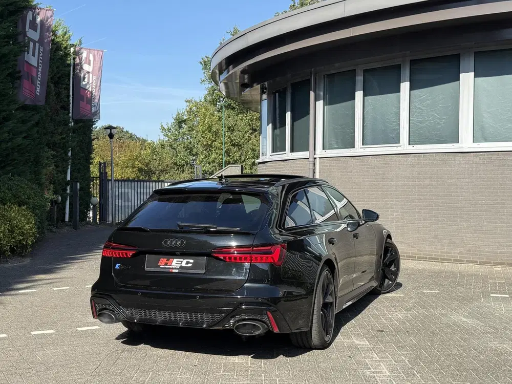 Audi A6 RS 6 TFSI Quattro uit 2020, foto 7