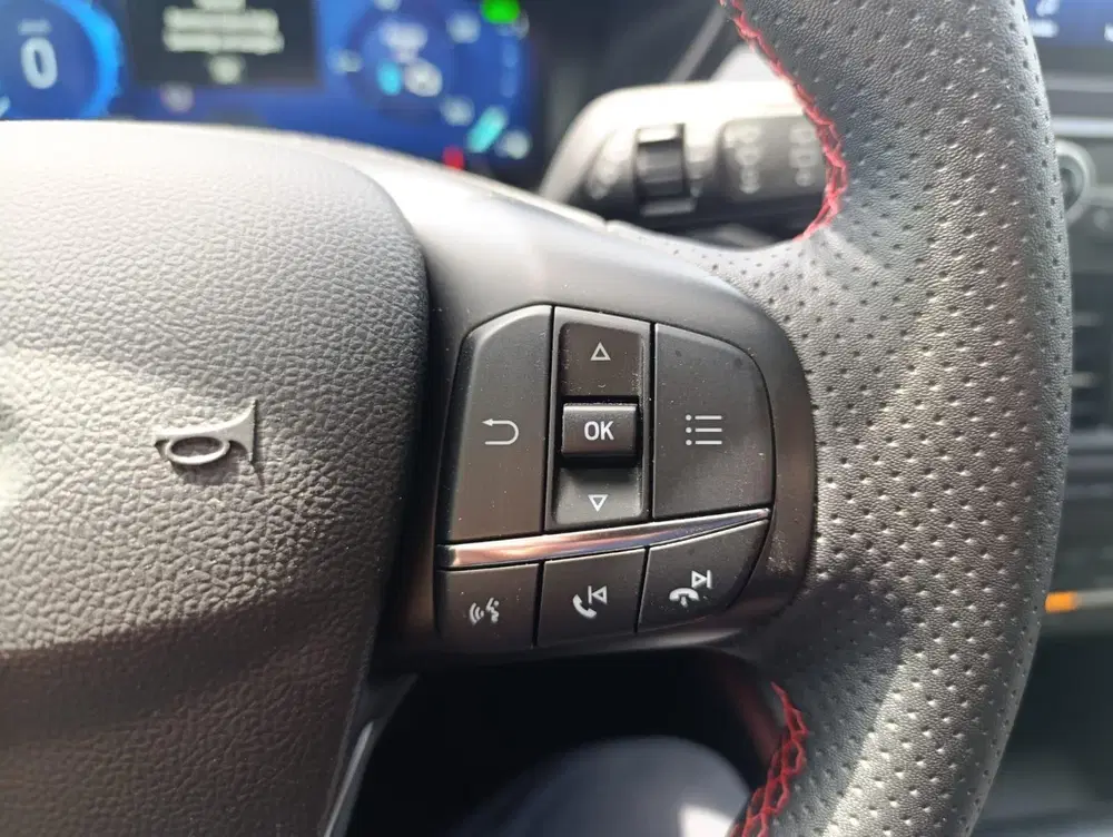 Ford Kuga 2.5 PHEV ST-Line X uit 2023, foto 14