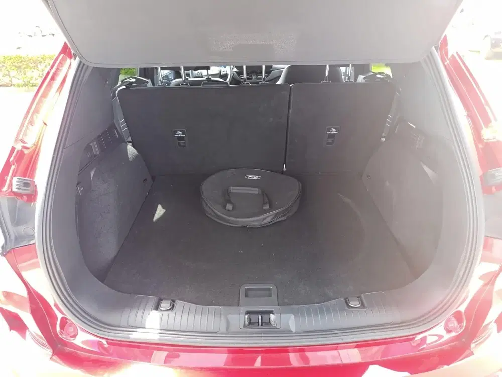 Ford Kuga 2.5 PHEV ST-Line X uit 2023, foto 6