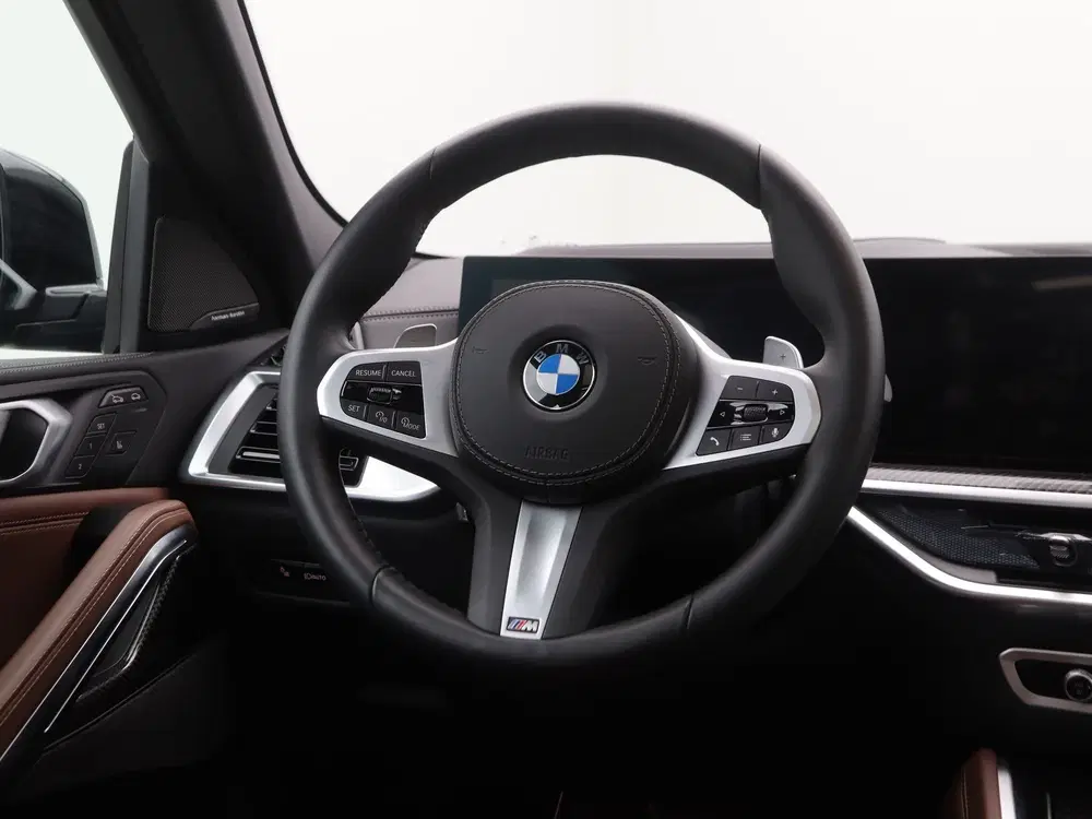 BMW X6 xDrive40i M-Sport Pro uit 2025, foto 2