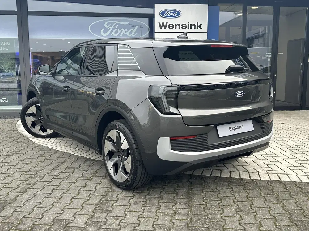 Ford Explorer Premium Extended Range RWD 77 kWh €3 uit 2026, foto 7