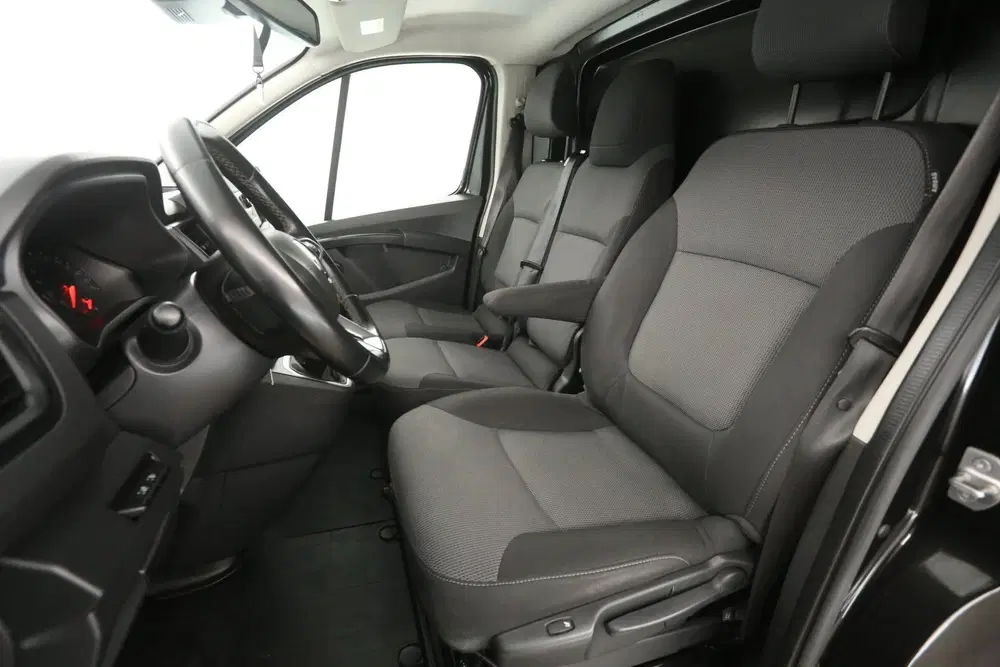 Renault Trafic 2.0 Blue dCi 150pk T30 L2H1 uit 2023, foto 10