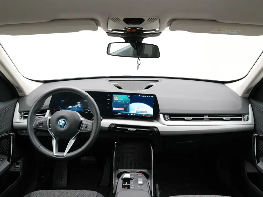 BMW iX1 eDrive20 67 kWh SoH 100% (bj 2025 uit 2025, foto 12