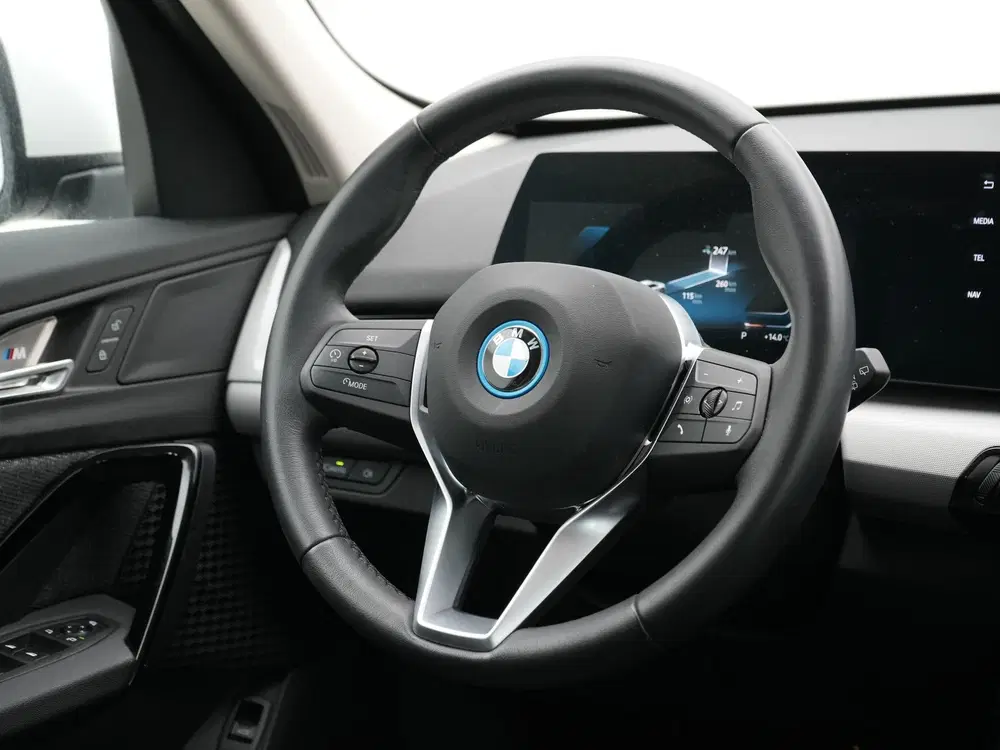 BMW iX1 eDrive20 67 kWh SoH 100% (bj 2025 uit 2025, foto 2