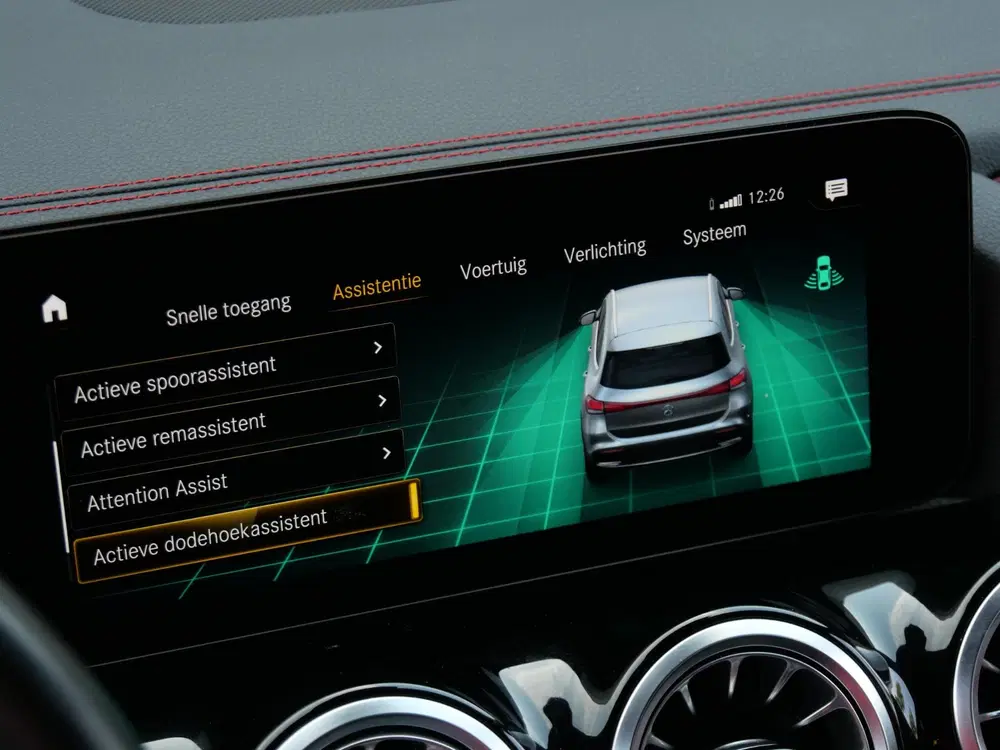 Mercedes-Benz EQA 67kWh AMG uit 2022, foto 13