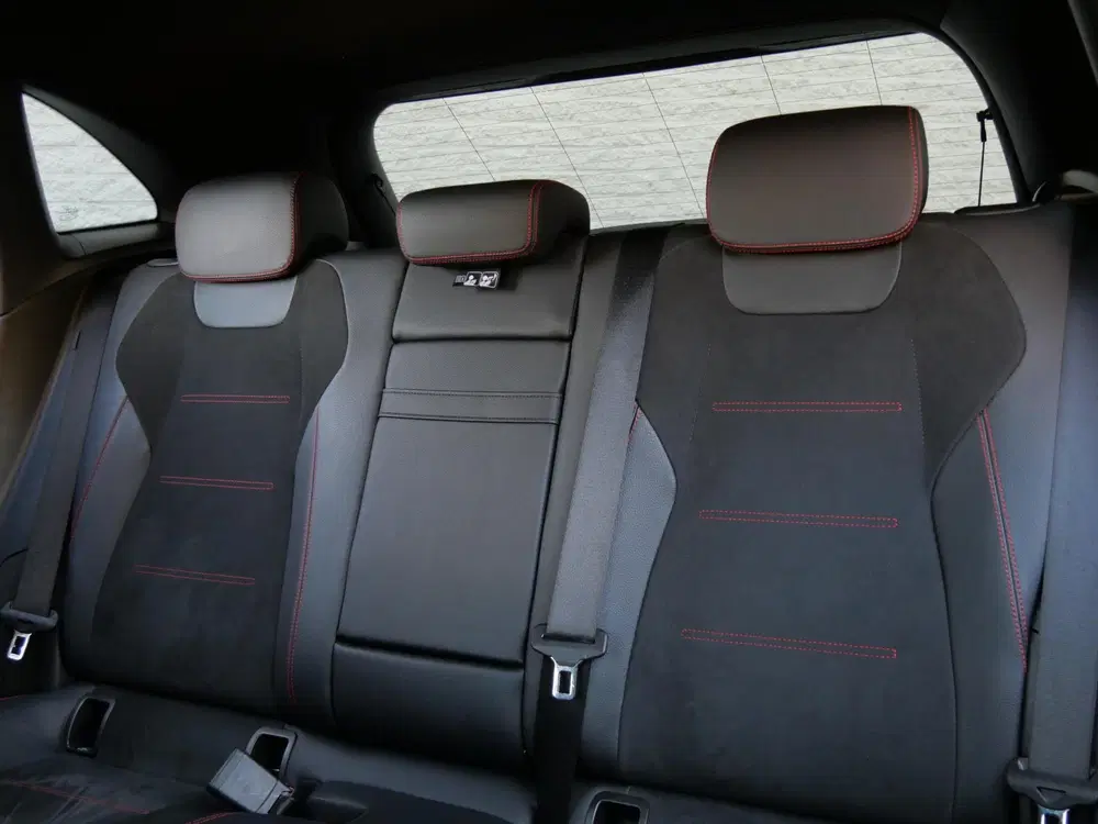 Mercedes-Benz EQA 67kWh AMG uit 2022, foto 7