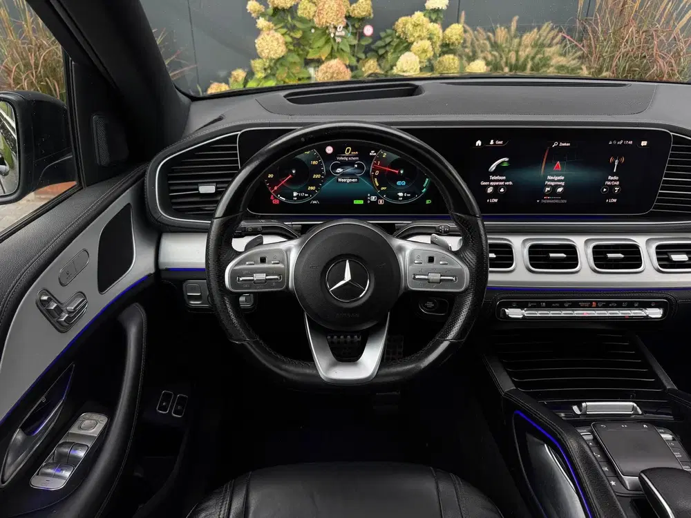 Mercedes-Benz GLE 350 e 4MATIC AMG Night pack PANO uit 2021, foto 15