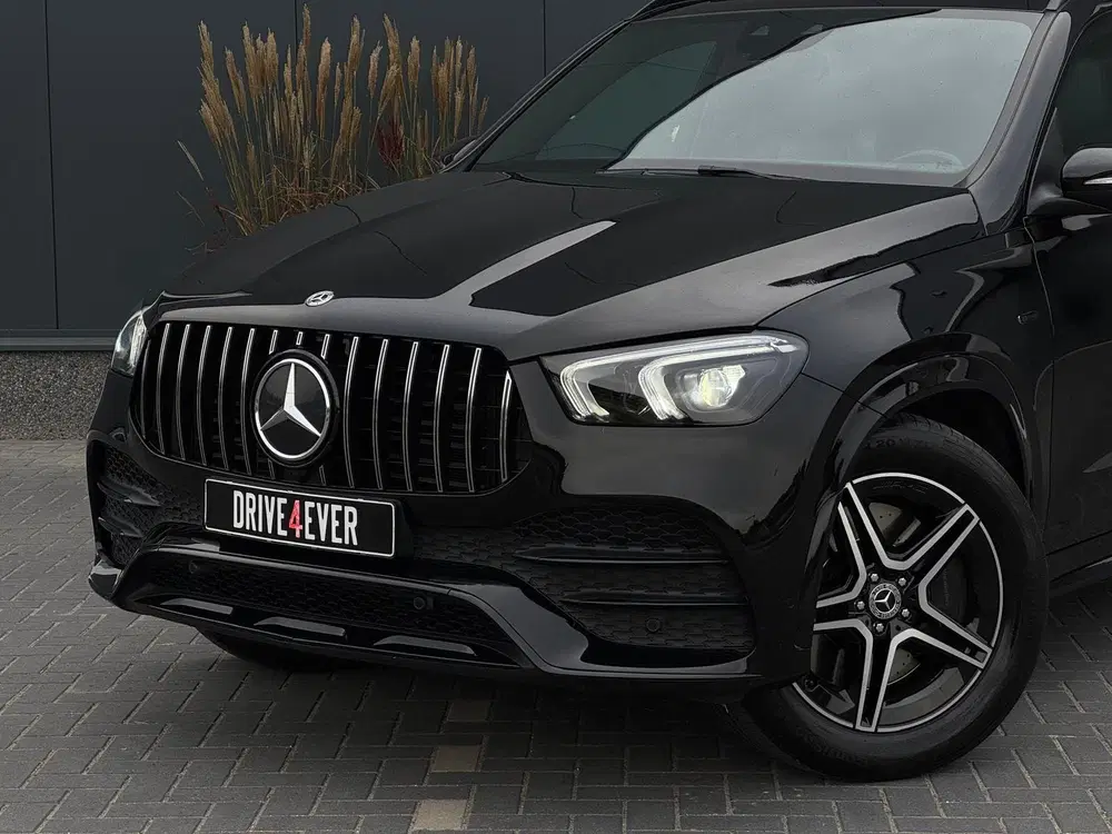 Mercedes-Benz GLE 350 e 4MATIC AMG Night pack PANO uit 2021, foto 5