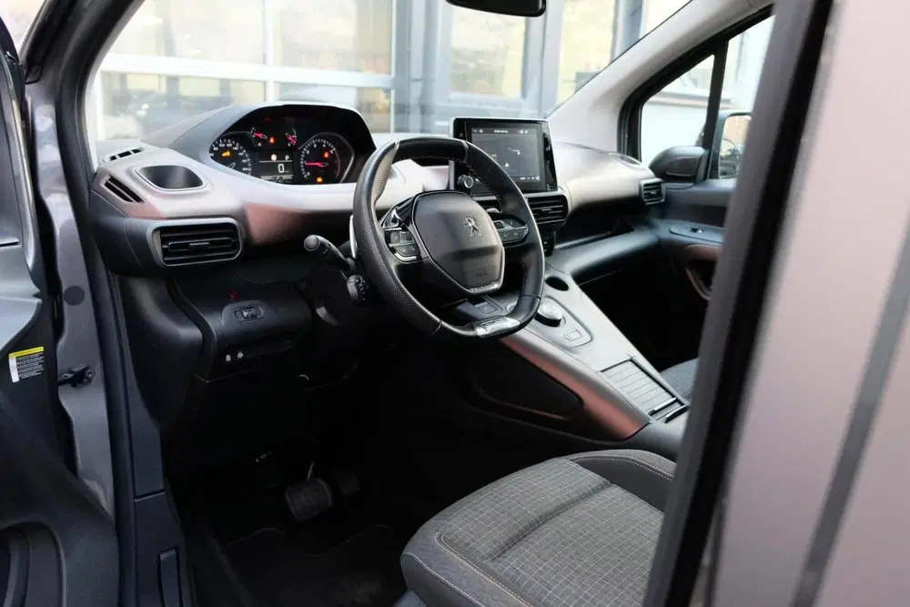 Peugeot Rifter 1.2 Puretech GT-Line uit 2019, foto 2