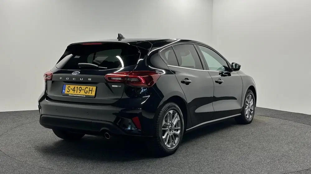 Ford Focus 1.0 EcoBoost Hybrid Titanium Style CARPLAY uit 2023, foto 5